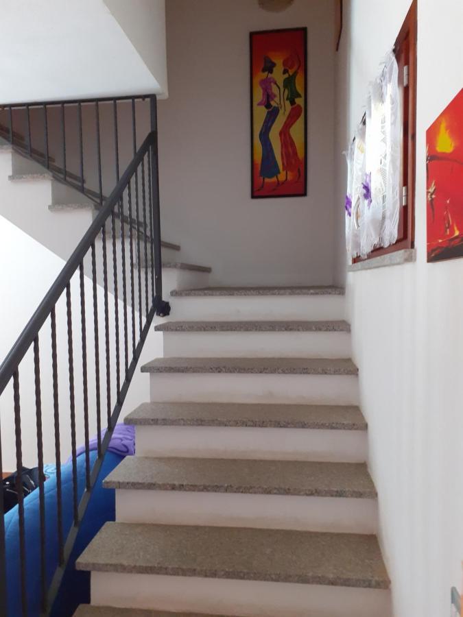 Villa Su Due Livelli Super Accessoriata Сант'Анна-Аррези Экстерьер фото